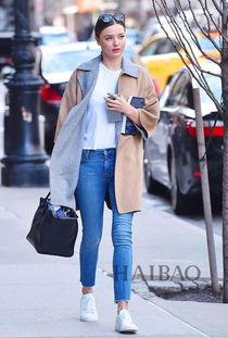 网红小白柔软鞋冬季穿搭,温暖又舒适的冬日魅力