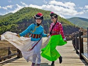 云南网红景点人物照片,人物与景色的完美融合